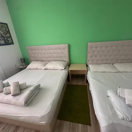 Semesterbostad Prenociste Casa Bella & Nova